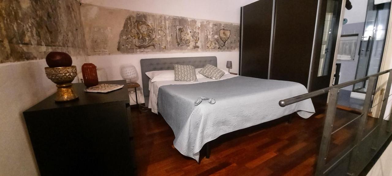 Speciale Apartment Palermo Luaran gambar
